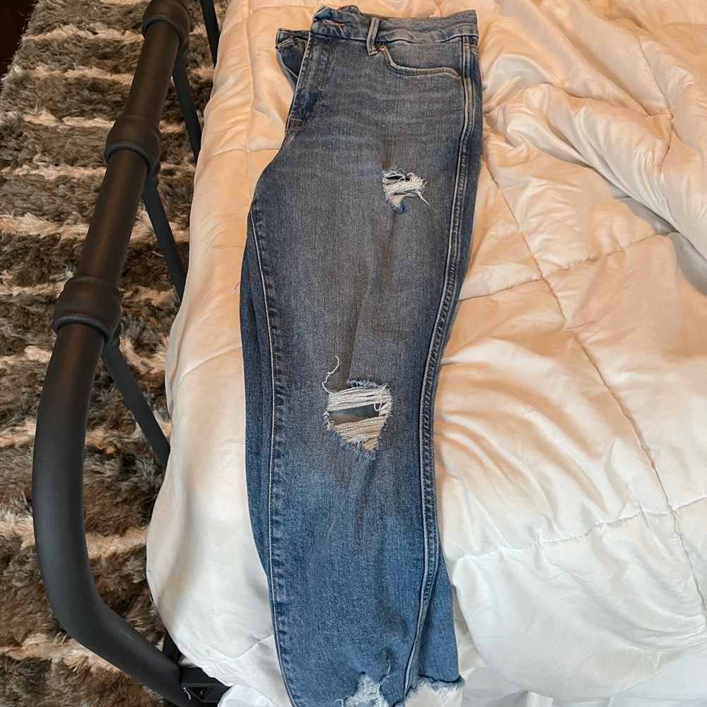Good American Good Curve Skinny crop size 29 - Picture 6 of 9